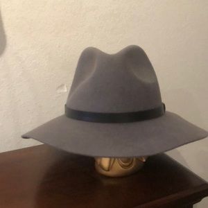 100% wool wide brimmed hat